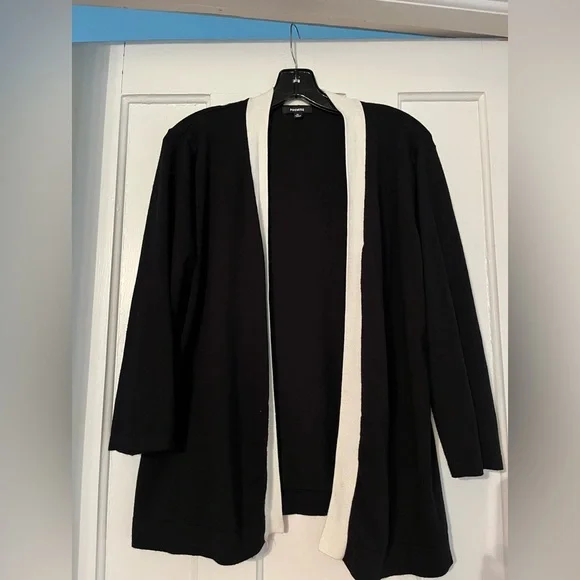 Premise Open Cardigan - Picture 4 of 7